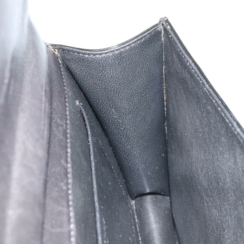 【日本直送】香奈兒 Mademoiselle 手拿包，漆皮材質，銀色多色 CC 標誌，貨號 171544V-17