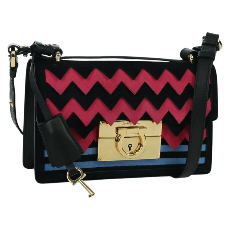 【日本直送】Salvatore Ferragamo Gancini 單肩包，麂皮材質，黑色、粉紅色、金色，正品 ARZ419M-0