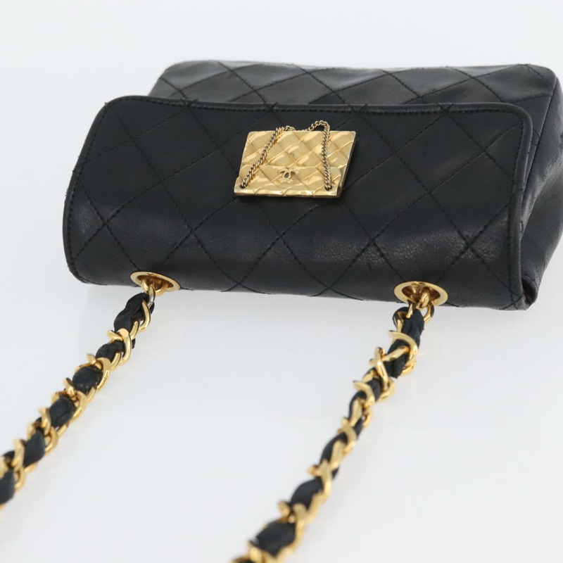【日本直送】香奈兒 (CHANEL) 絎縫鏈條單肩包，羊皮材質，黑色，金色雙C標誌，正品編號 172545SAV-5