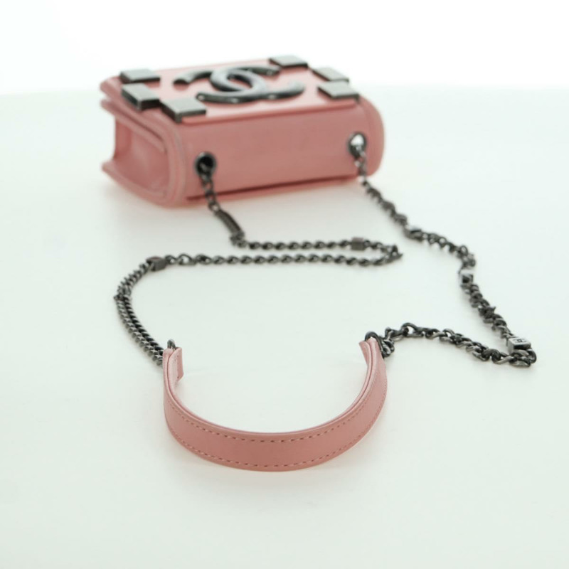 【日本直送】香奈兒 (CHANEL) Matelasse Lego Boy 鏈條單肩包，羊皮材質，粉紅色，CC標誌，正品編號 172559SAM-7