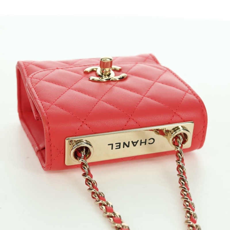 【日本直送】香奈兒 (CHANEL) 鏈條迷你絎縫 11 肩背包，羊皮材質，紅色，金色雙 C 標誌，正品編號 173342SAM-5