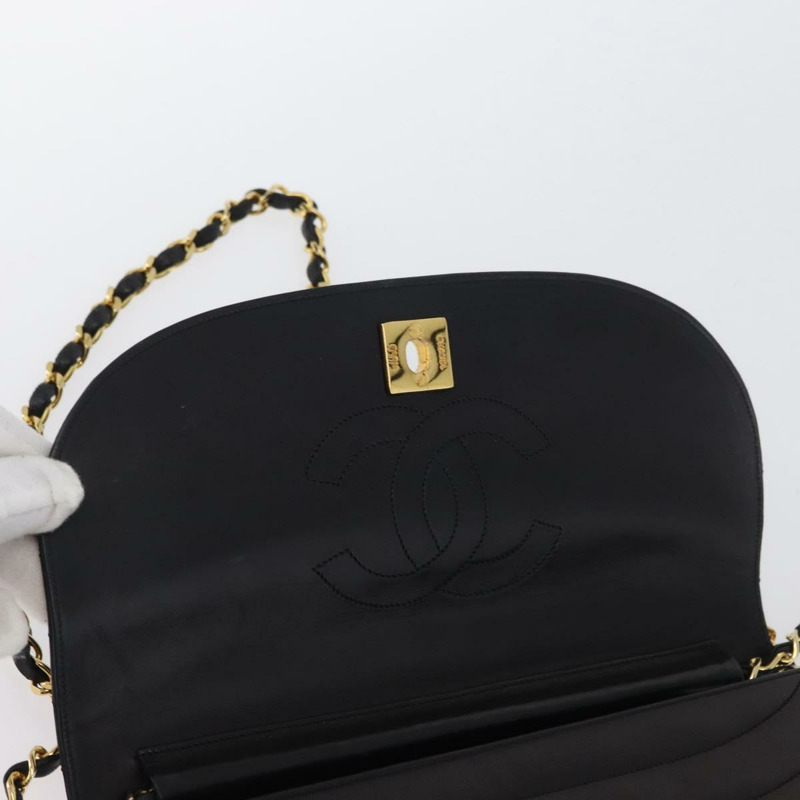 【日本直送】香奈兒半月形鏈條肩背包，羊皮材質，黑色，金色，CC標誌，正品，BSZ402-18