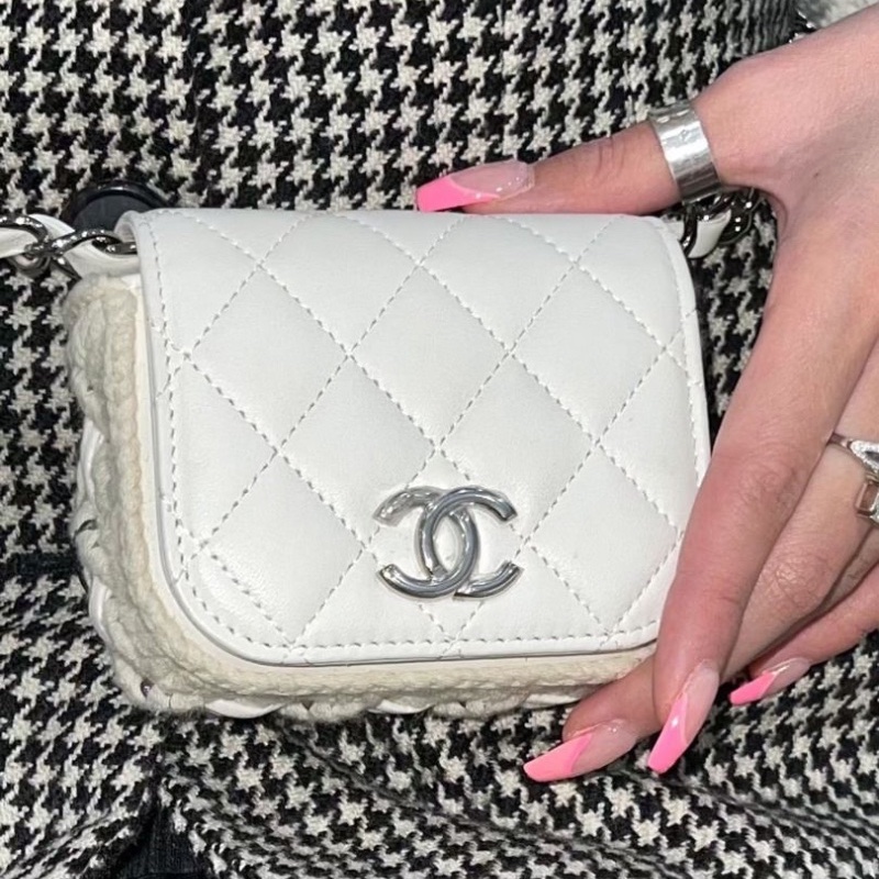 Chanel 白銀mini編織盒子包 白色銀扣 羊皮 10*9*4 9新 配件塵袋-1