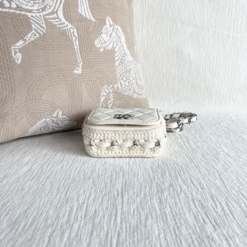 Chanel 白銀mini編織盒子包 白色銀扣 羊皮 10*9*4 9新 配件塵袋-7