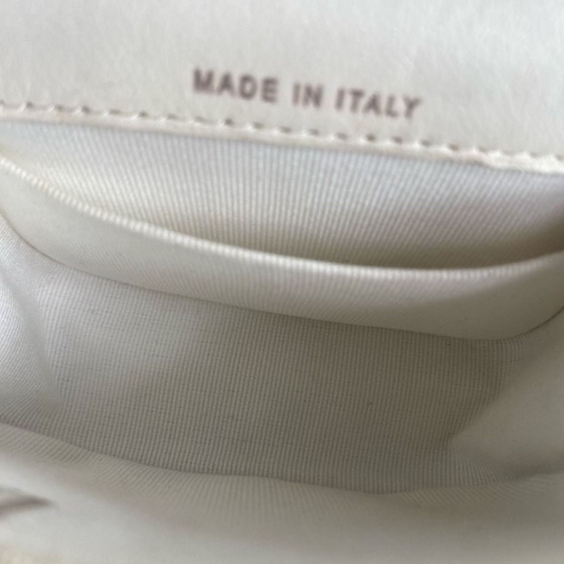 Chanel 白銀mini編織盒子包 白色銀扣 羊皮 10*9*4 9新 配件塵袋-8