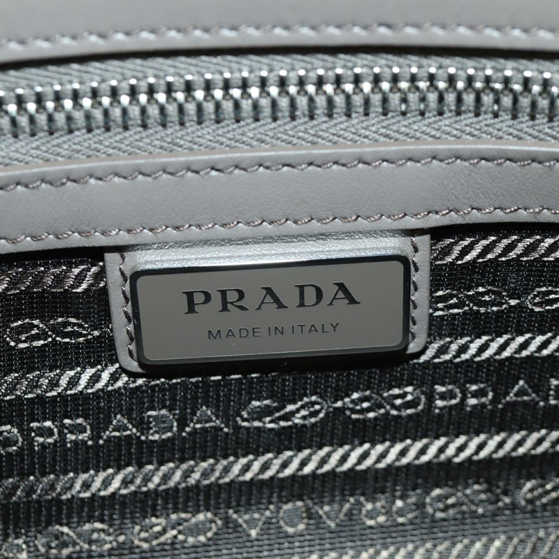 【日本直送】PRADA Vitterodino 肩背包，皮革，灰色/銀色，2VH184，正品 ARZ688SAM-19