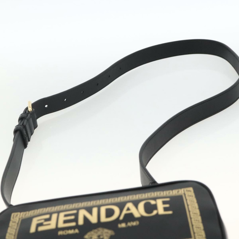 【日本直送】FENDI Versace 聯名背包，黑色金色皮革，正品 ka3101V-7