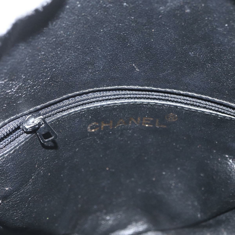 【日本直送】香奈兒 (CHANEL) 鏈條巧克力棒肩背包，黑色麂皮，金色雙C標誌，正品 LNZ606A-17