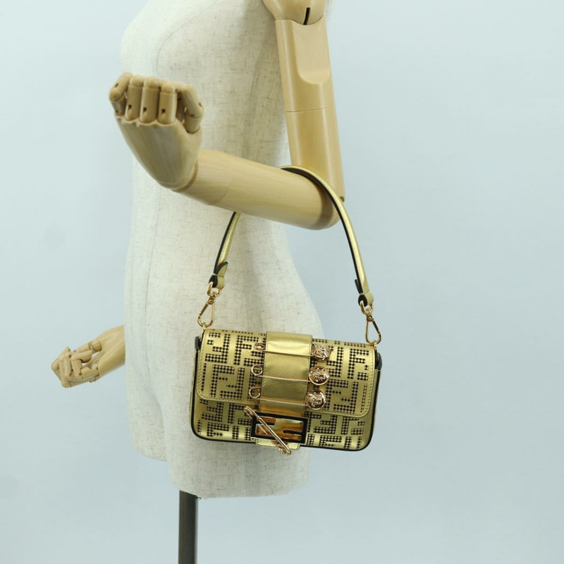 【日本直送】FENDI FENDACE 迷你水桶肩背包 皮革 金色 正品 ARZ750SM-26