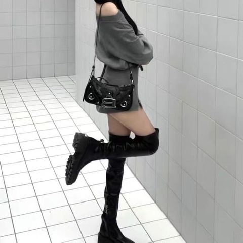 Balenciaga Essex B 鱷魚皮壓紋肩背包 26*5*14cm 9新 配件塵袋