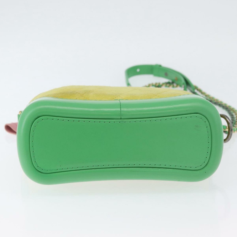 【日本直送】香奈兒 (CHANEL) Gabriel Dohobo 鏈條肩背包，絨面革材質，綠色金色，CC標誌，正品編號 ka3407A-4