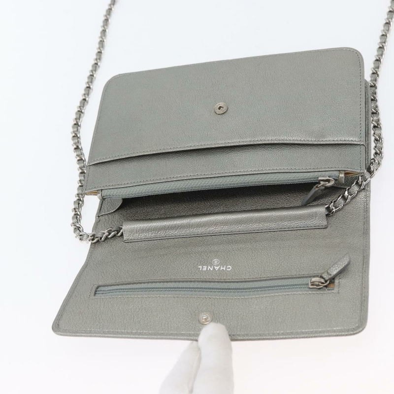 【日本直送】香奈兒鏈皮夾單肩包 皮革 銀色 CC 正品 ka3340SAV-19