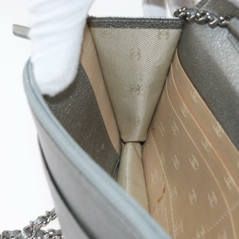 【日本直送】香奈兒鏈皮夾單肩包 皮革 銀色 CC 正品 ka3340SAV-25