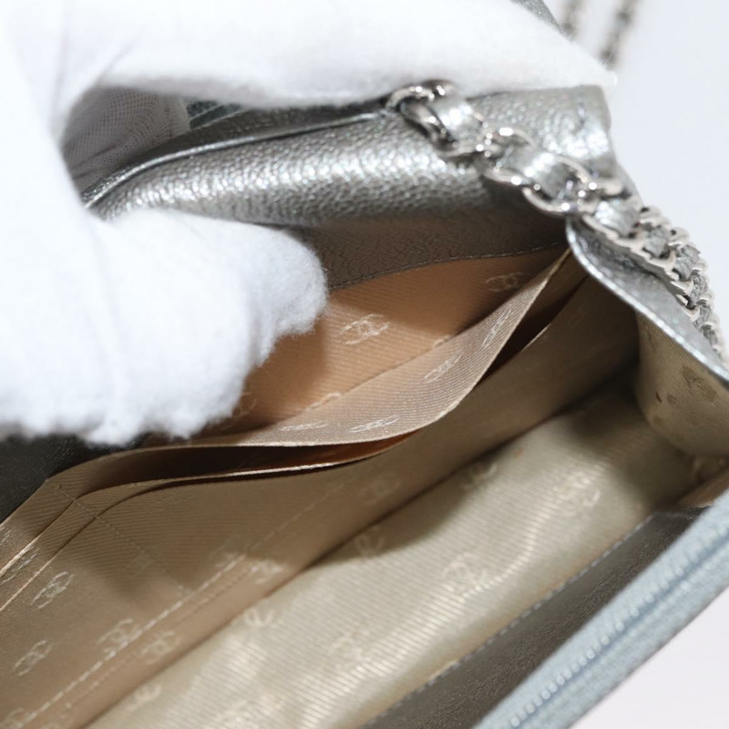 【日本直送】香奈兒鏈皮夾單肩包 皮革 銀色 CC 正品 ka3340SAV-26