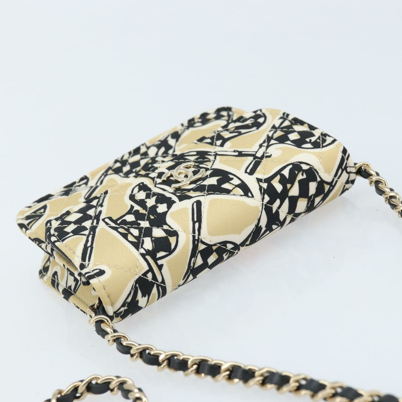 【日本直送】香奈兒迷你絎縫鏈條肩包 12 緞面米色 金色 CC 標誌 ARZ751SAM-5