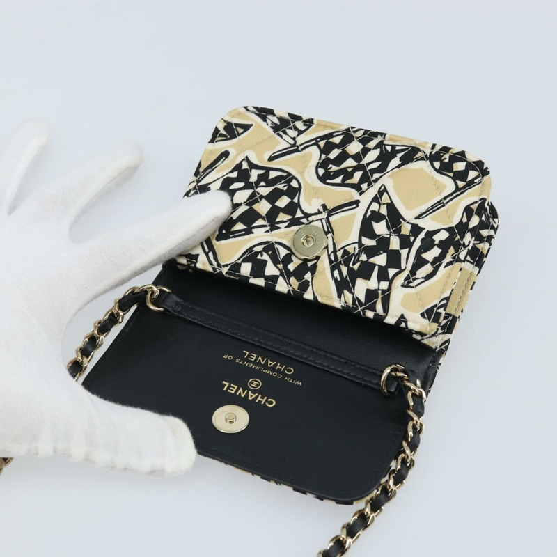 【日本直送】香奈兒迷你絎縫鏈條肩包 12 緞面米色 金色 CC 標誌 ARZ751SAM-8