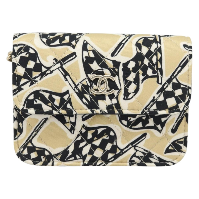 【日本直送】香奈兒迷你絎縫鏈條肩包 12 緞面米色 金色 CC 標誌 ARZ751SAM-12