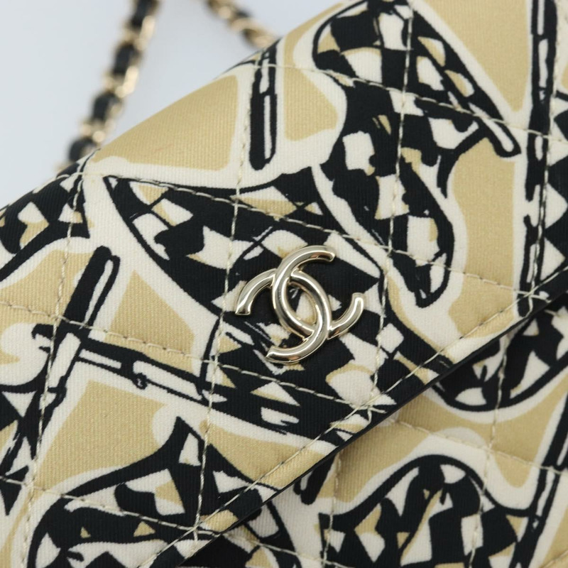 【日本直送】香奈兒迷你絎縫鏈條肩包 12 緞面米色 金色 CC 標誌 ARZ751SAM-17