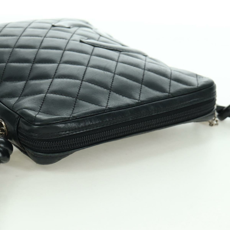 【日本直送】香奈兒 Cambon 系列絎縫肩背包，黑色銀色雙C標誌皮革，貨號 166791A-13