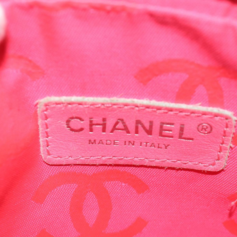 【日本直送】香奈兒 Cambon 系列絎縫肩背包，黑色銀色雙C標誌皮革，貨號 166791A-21