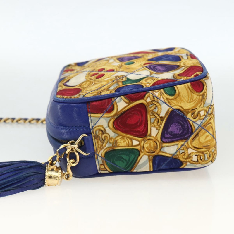 【日本直送】香奈兒 (CHANEL) 菱格紋鏈條肩背包，緞面藍色，金色雙C標誌，正品 BAZ668V-2