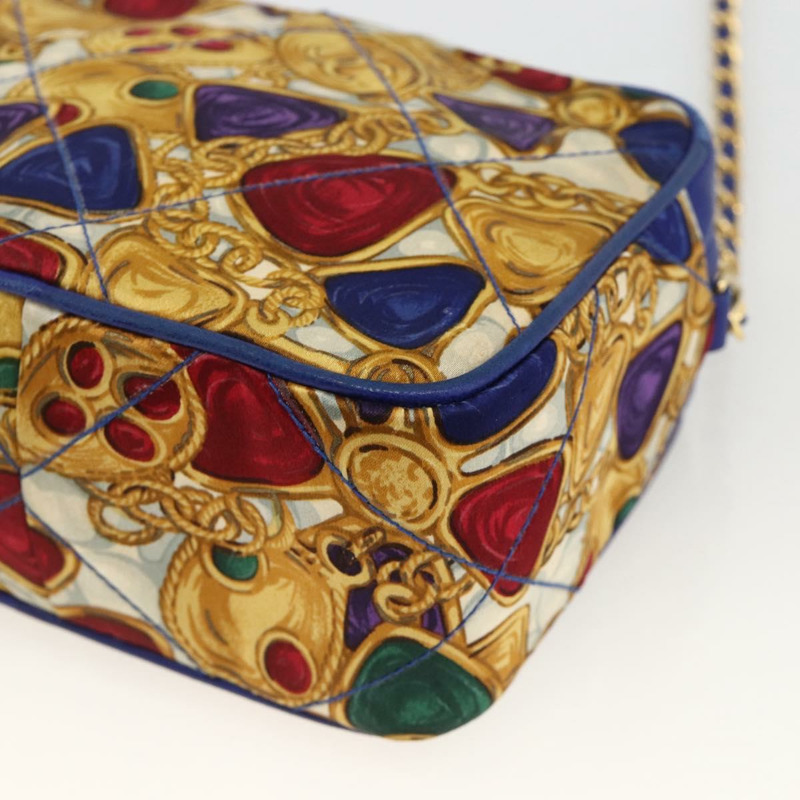 【日本直送】香奈兒 (CHANEL) 菱格紋鏈條肩背包，緞面藍色，金色雙C標誌，正品 BAZ668V-14