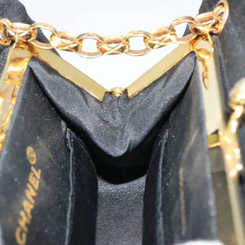 【日本直送】香奈兒 (CHANEL) 尼龍黑色金色雙C鏈條肩背包 Auth BAZ733A-18