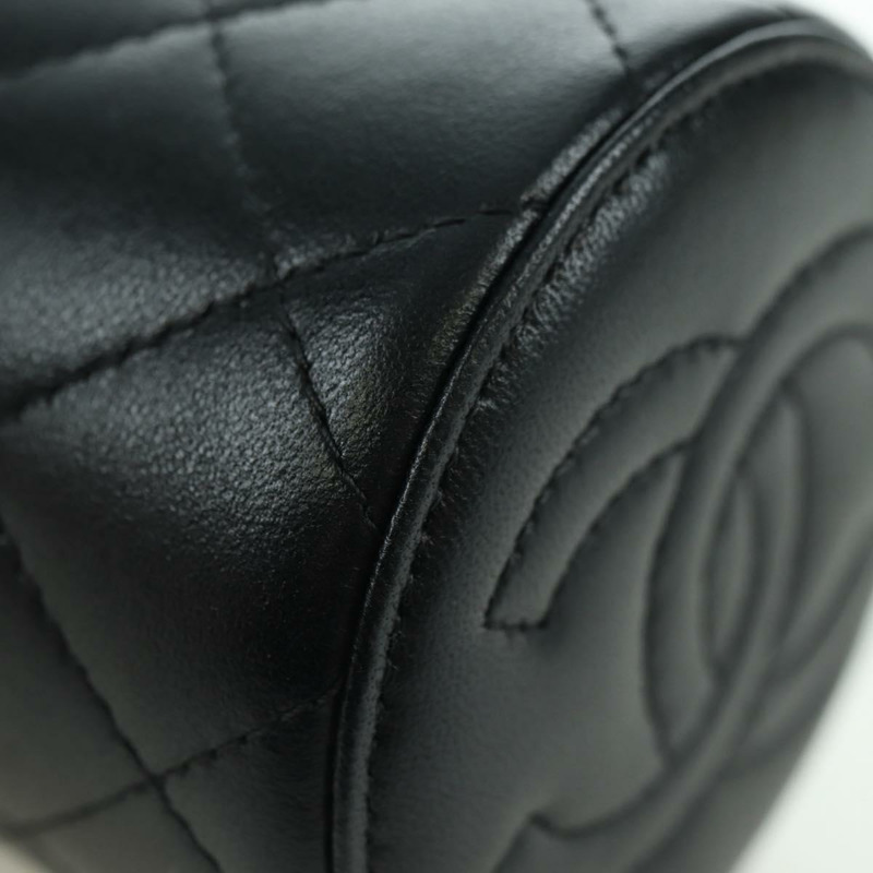 【日本直送】香奈兒 (CHANEL) Matelasse Vanity 手袋，羊皮材質，黑色，金色雙C標誌，BAZ464SAM-7