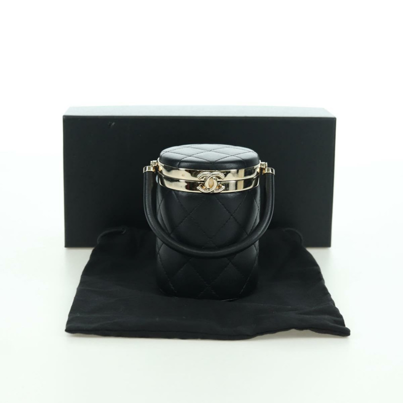 【日本直送】香奈兒 (CHANEL) Matelasse Vanity 手袋，羊皮材質，黑色，金色雙C標誌，BAZ464SAM-11