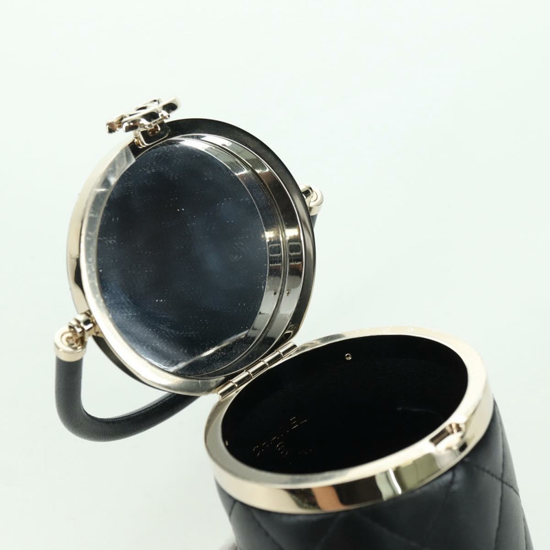 【日本直送】香奈兒 (CHANEL) Matelasse Vanity 手袋，羊皮材質，黑色，金色雙C標誌，BAZ464SAM-18