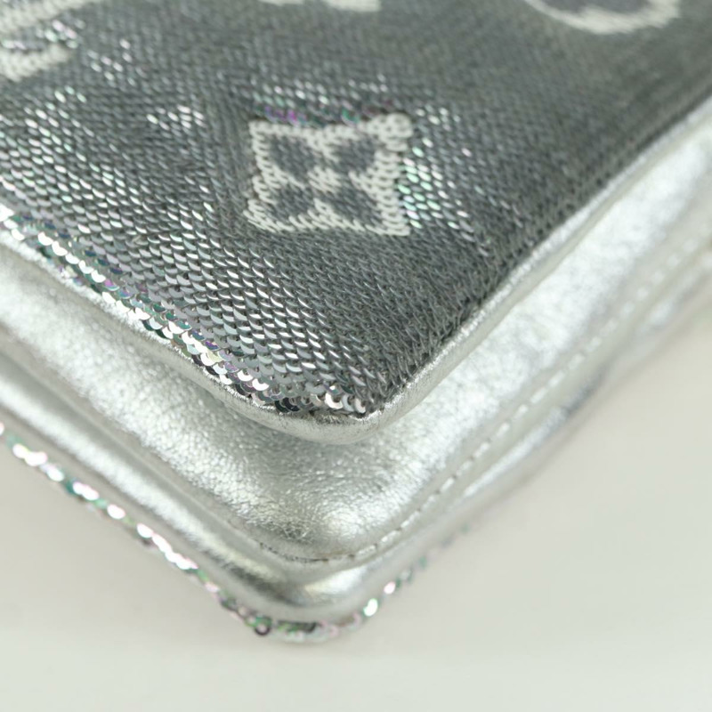【日本直送】路易威登 Monogram Coussin 腰包 肩背包 銀色 LV 正品 YKZ1196SAM-15