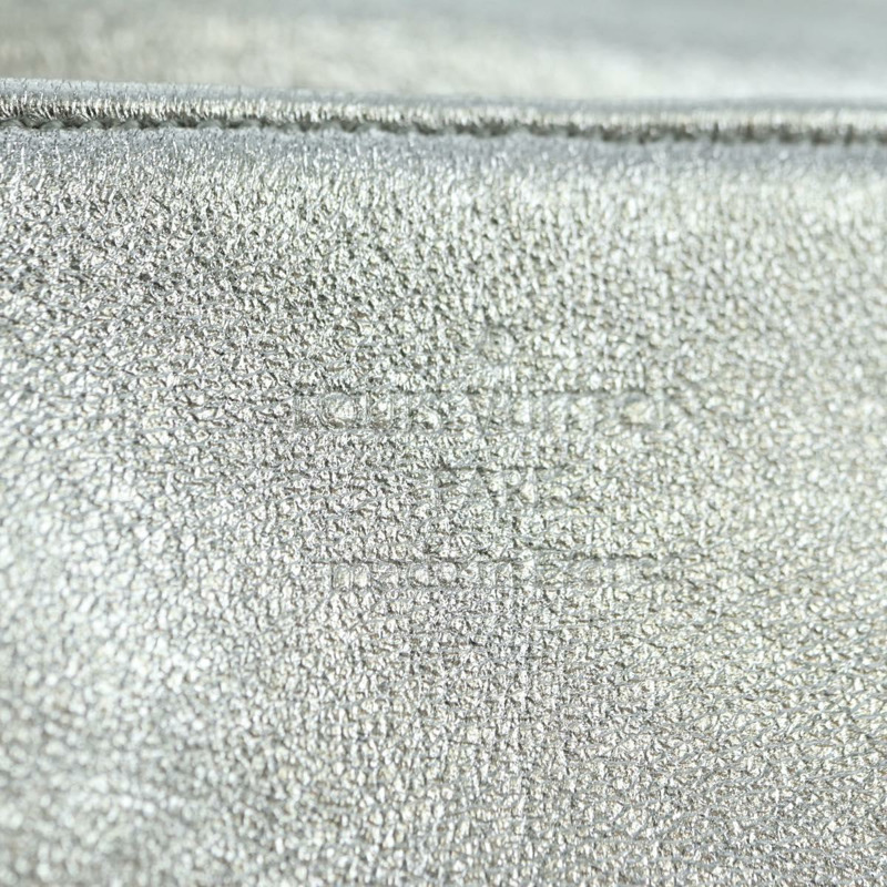 【日本直送】路易威登 Monogram Coussin 腰包 肩背包 銀色 LV 正品 YKZ1196SAM-22