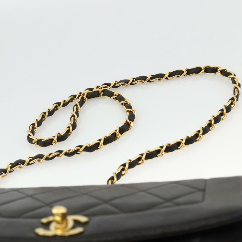 【日本直送】香奈兒 Diana 22 絎縫鏈條包，羊皮材質，黑色，金色雙C標誌，正品 ka3815V-13