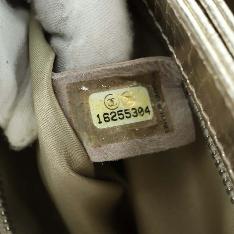 【日本直送】香奈兒 (CHANEL) Matelasse 鏈條肩背包，金色皮革，CC 標誌，正品 YKZ1557SAM-25