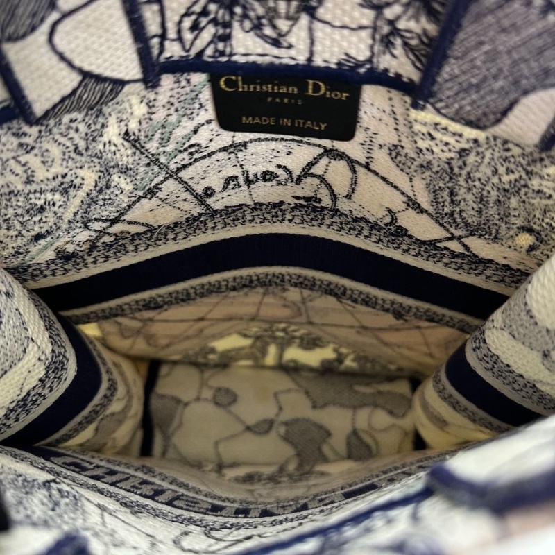 DIOR 限量星座羅盤竪版刺繡手提托特包 20*26*8 9新 配件塵袋-3