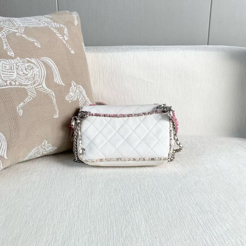 Chanel 季節款彩色毛呢邊CF羊皮拼毛呢 白銀 白色銀扣22*15*6 9新 配件塵袋保卡-3