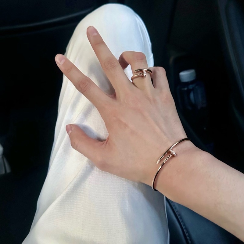 卡地亞/Cartier Juste un Clou系列黃金頭尾鑽釘子戒指，型號B4216900 53號手寸新編碼單品 🈚附件-4