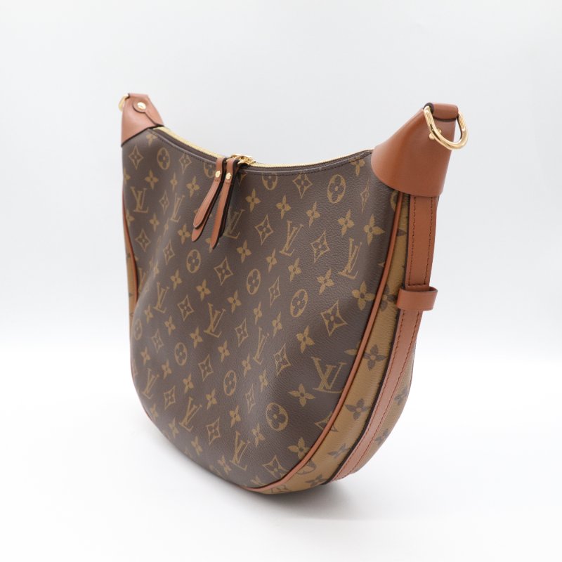 Louis Vuitton loop hobo-3