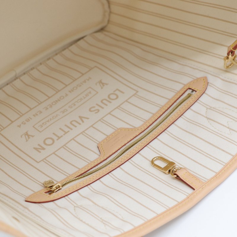 Louis Vuitton 白色棋盤格-9