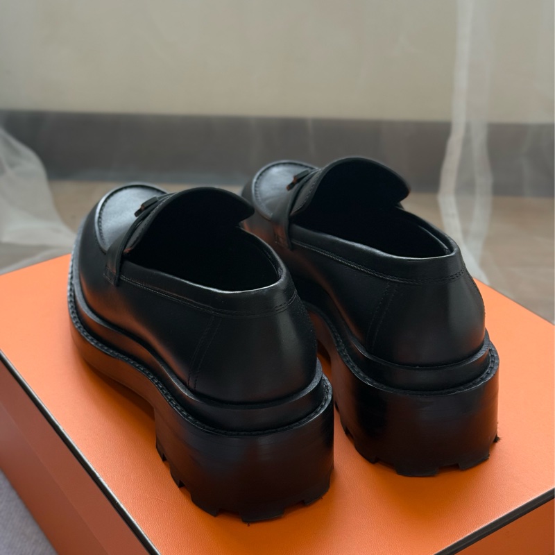 （2026/3月台灣專櫃購證🇹🇼全配）Hermes 限量全黑樂福鞋 購入五萬五-1