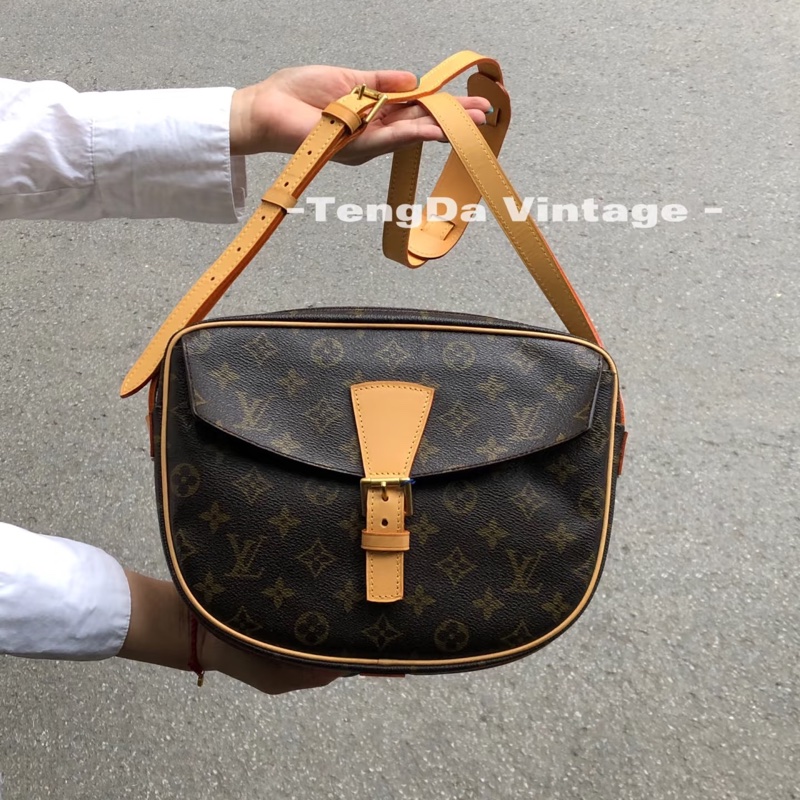 Louis Vuitton • 經典老花蘋果馬鞍包-0