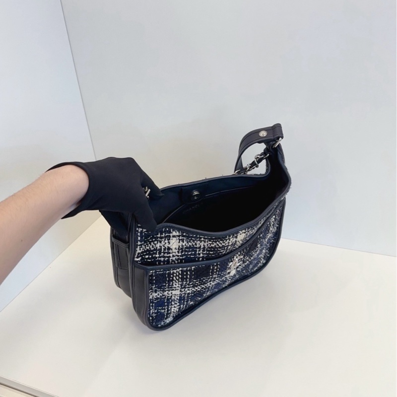 Chanel香奈兒 格紋嬉皮士3way Hobo-8