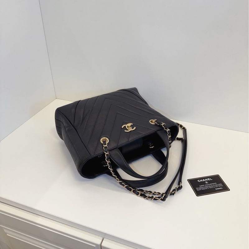 Chanel 香奈兒 黑色淡金V紋牛皮-6