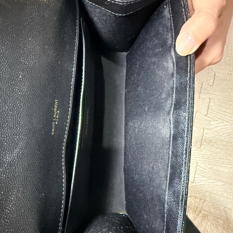 YSL 近全新 金扣 Envelope魚子醬信封包 中型-10