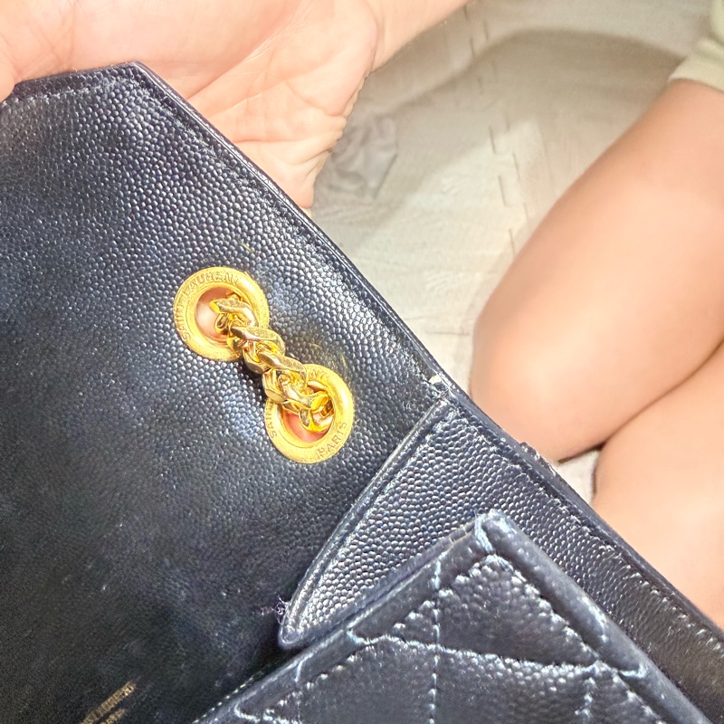 YSL 近全新 金扣 Envelope魚子醬信封包 中型-11