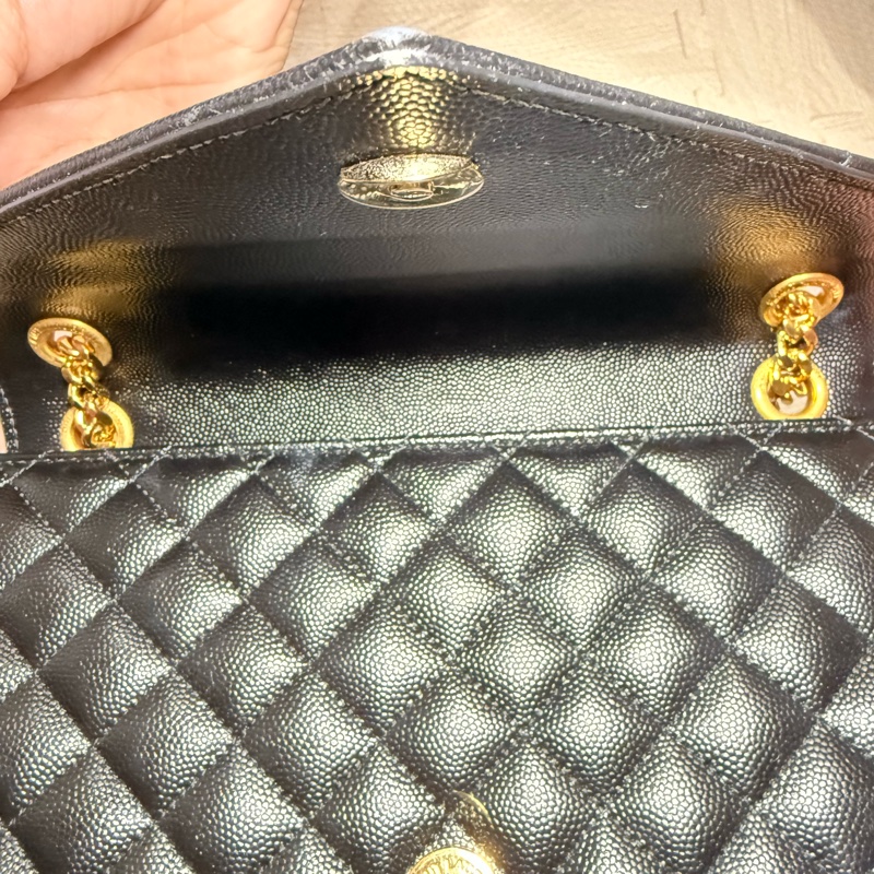 YSL 近全新 金扣 Envelope魚子醬信封包 中型-25