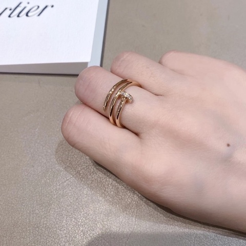 卡地亞/Cartier Juste un Clou戒指 B4210800  58號，配盒