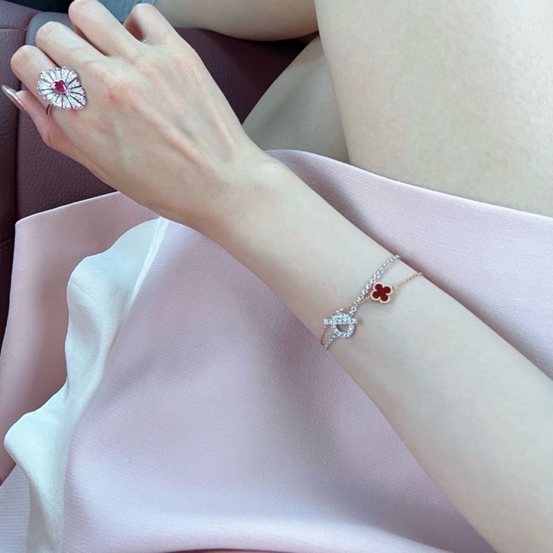 愛馬仕/Hermes  白金滿鑽小Q手鍊 配盒-4