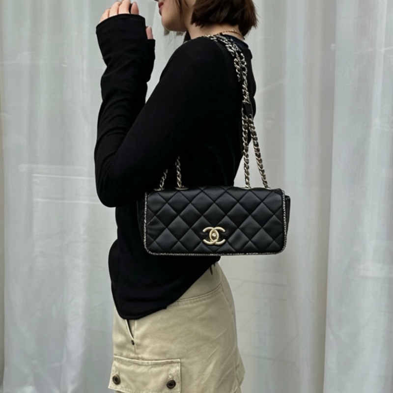 CHANEL香奈兒黑金毛尼菱格滾邊法棍包稀有款難得釋出⚠️-7