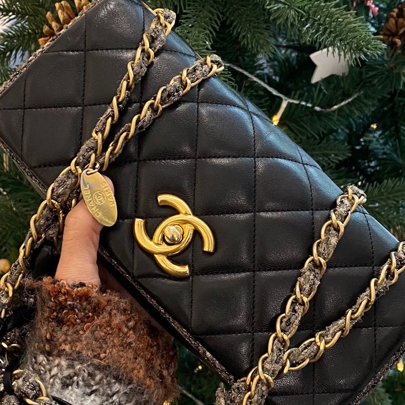 CHANEL香奈兒黑金毛尼菱格滾邊法棍包稀有款難得釋出⚠️-9